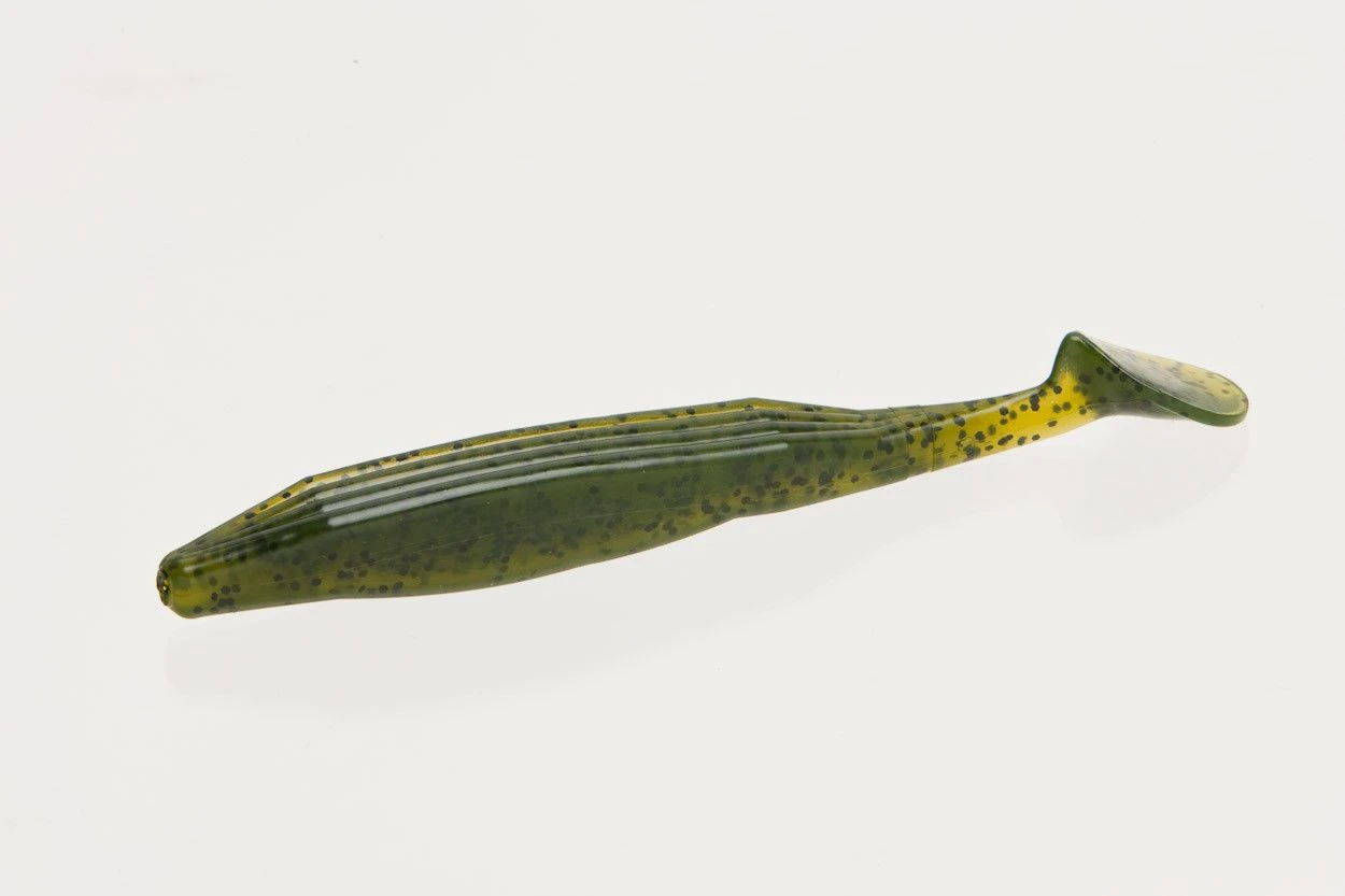 Zoom Swimmin' Super Fluke 5 Inch Soft Paddle Tail Swimbait 5 Pack 10 Zoom Swimmin' Super Fluke 5 Inch Soft Paddle Tail Swimbait 5 Pack - Image 8